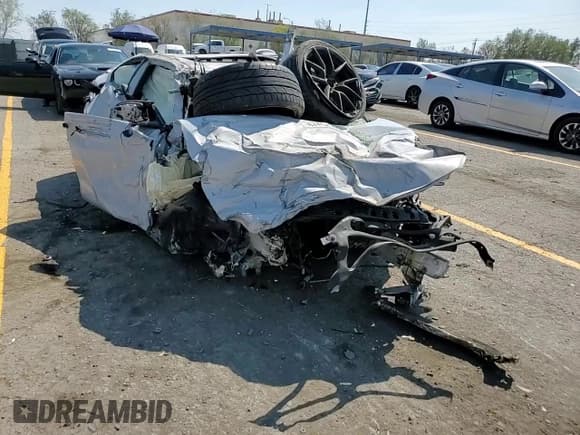 ✅ 2020 BMW M2 Competition • VIN: WBS2U7C09L7E57107 • Lot: 67452095. Wystawiony na Copart z przebiegiem Nie podano. Bezpłatny archiwum sprzedaży aukcyjnych z USA i szczegółowy raport historii pojazdu na DreamBid. Zdjęcie 13.