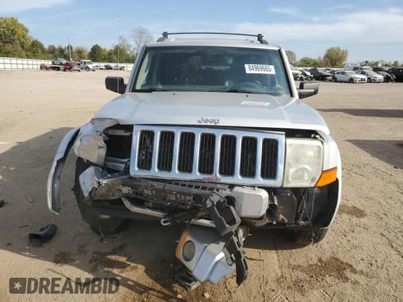 ✅ 2007 Jeep Commander Sport • VIN: 1J8HG48P47C591541 • Lot: 84969665. Listed on Copart with 234,683 mi. Free auction sales archive from the USA and detailed vehicle history report at DreamBid. Image 5.
