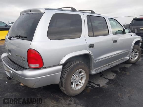 ✅ 2003 Dodge Durango SLT • VIN: 1D4HS48N03F504962 • Лот: 43631400. Опубликован ранее на IAAI с пробегом 179 084 миль. Бесплатный доступ к архиву аукционных продаж из США и подробный отчёт об истории автомобиля на DreamBid. Изображение 4.