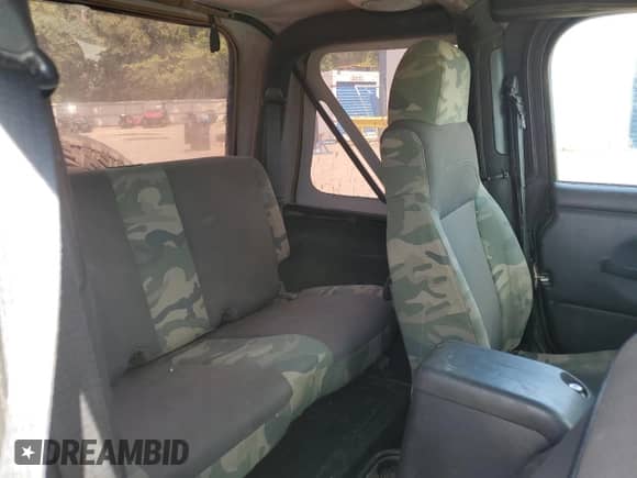 2005 Jeep Wrangler X с VIN 1J4FA39S45P319326, выставлен на аукционе Copart как лот 64983495 с пробегом 156 551 миль миль и Списание • Salvage title. История ставок и продаж доступна на DreamBid. Изображение 11.