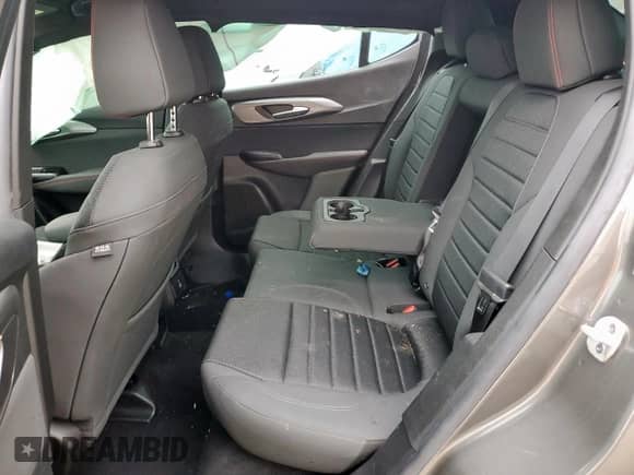 2024 Dodge Hornet R/T z VIN ZACPDFCW4R3A29263, wystawiony jako Copart lot #63423425 z przebiegiem 25 382 mil mil oraz Nie do naprawy • Non repairable. Historia ofert i sprzedaży dostępna na DreamBid. Obrazek 10.