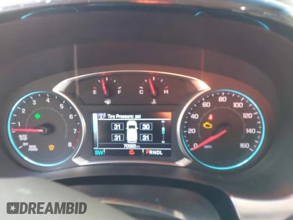 ✅ 2019 Chevrolet Traverse LT Cloth • VIN: 1GNEVGKW4KJ319259 • Lot: 43469573. Wystawiony na IAAI z przebiegiem 70 593 mil. Bezpłatny archiwum sprzedaży aukcyjnych z USA i szczegółowy raport historii pojazdu na DreamBid. Zdjęcie 7.