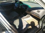 ✅ 1997 Honda Civic DX • VIN: 2HGEJ6522VH528823 • Лот: 41780578. Опубликован ранее на IAAI с пробегом 241 346 миль. Бесплатный доступ к архиву аукционных продаж из США и подробный отчёт об истории автомобиля на DreamBid. Изображение 5.