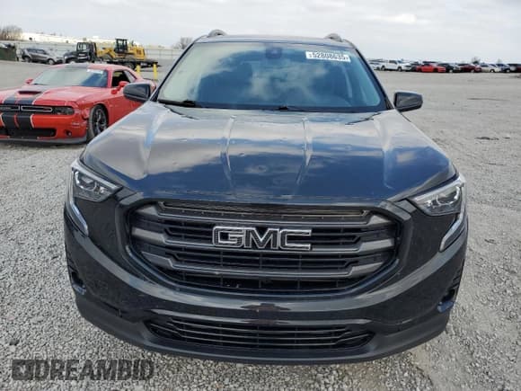 ✅ 2021 GMC Terrain SLT • VIN: 3GKALPEV9ML381756 • Lot: 52808635. Wystawiony na Copart z przebiegiem 41 559 mil. Bezpłatny archiwum sprzedaży aukcyjnych z USA i szczegółowy raport historii pojazdu na DreamBid. Zdjęcie 5.