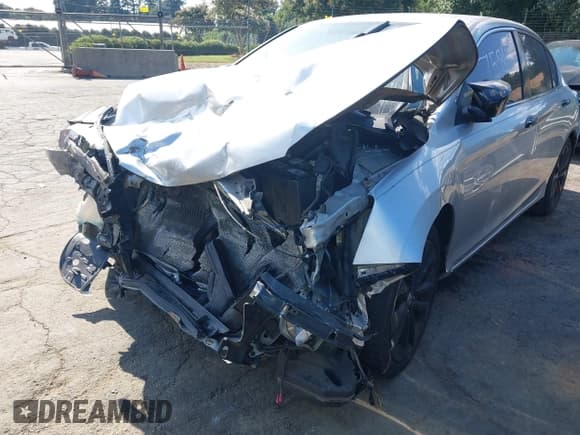 ✅ 2015 Honda Accord Sport • VIN: 1HGCR2F5XFA167584 • Lot: 43059462. Listed on IAAI with 185,685 mi. Free auction sales archive from the USA and detailed vehicle history report at DreamBid. Image 6.