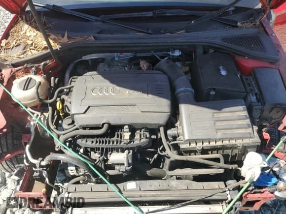 ✅ 2015 Audi A3 Prestige • VIN: WAUKFGFF8F1042086 • Lot: 50163435. Wystawiony na Copart z przebiegiem 85 210 mil. Bezpłatny archiwum sprzedaży aukcyjnych z USA i szczegółowy raport historii pojazdu na DreamBid. Zdjęcie 11.