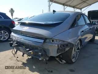 ✅ 2025 Hyundai Ioniq 6 SEL • VIN: KMHM34AA5SA089080 • Lot: 42986911. Wystawiony na IAAI z przebiegiem 3 128 mil mil. Skorzystaj z bezpłatnego archiwum sprzedaży aukcyjnych z USA i zobacz szczegółowy raport historii pojazdu na DreamBid. Zdjęcie 4.