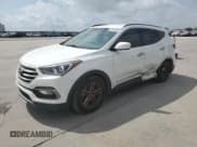 ✅ 2017 Hyundai Santa Fe 2.4L • VIN: 5XYZU3LBXHG382456 • Лот: 51343494. Опубликован ранее на Copart с пробегом 122 051 миль. Бесплатный доступ к архиву аукционных продаж из США и подробный отчёт об истории автомобиля на DreamBid. Изображение 1.