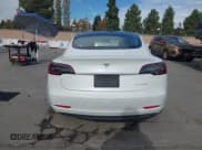 ✅ 2022 Tesla Model 3 Long Range • VIN: 5YJ3E1EB3NF205920 • Lot: 43675741. Wystawiony na IAAI z przebiegiem Nie podano. Bezpłatny archiwum sprzedaży aukcyjnych z USA i szczegółowy raport historii pojazdu na DreamBid. Zdjęcie 15.
