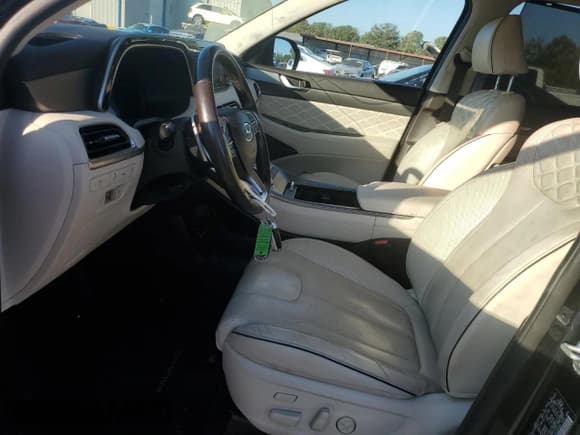✅ 2020 Hyundai Palisade Limited • VIN: KM8R54HE2LU124926 • Lot: 83827475. Listed on Copart with 126,576 mi. Free auction sales archive from the USA and detailed vehicle history report at DreamBid. Image 7.