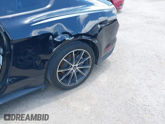 ✅ 2019 Ford Mustang EcoBoost • VIN: 1FA6P8THXK5143734 • Lot: 42639536. Listed on IAAI with 65,539 mi. Free auction sales archive from the USA and detailed vehicle history report at DreamBid. Image 6.