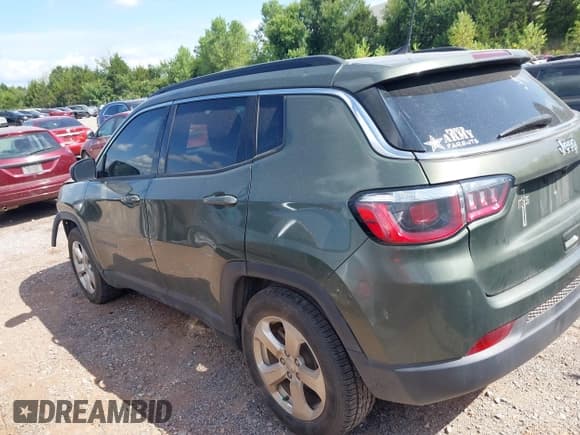 ✅ 2020 Jeep Compass Latitude • VIN: 3C4NJCBBXLT198869 • Lot: 42885397. Listed on IAAI with 163,554 mi. Free auction sales archive from the USA and detailed vehicle history report at DreamBid. Image 15.