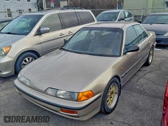 ✅ 1990 Acura Integra • VIN: JH4DB1558LS013558 • Lot: 96623645. Listed on Copart with 300,056 mi. Free auction sales archive from the USA and detailed vehicle history report at DreamBid. Image 2.