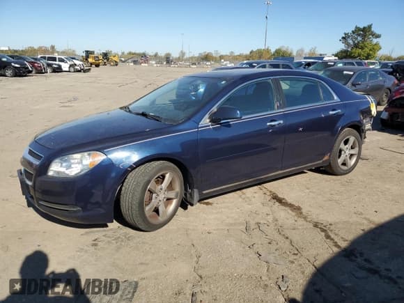 ✅ 2012 Chevrolet Malibu 1LT • VIN: 1G1ZC5E04CF332120 • Lot: 76076104. Listed on Copart with 188,440 mi. Free auction sales archive from the USA and detailed vehicle history report at DreamBid. Image 1.
