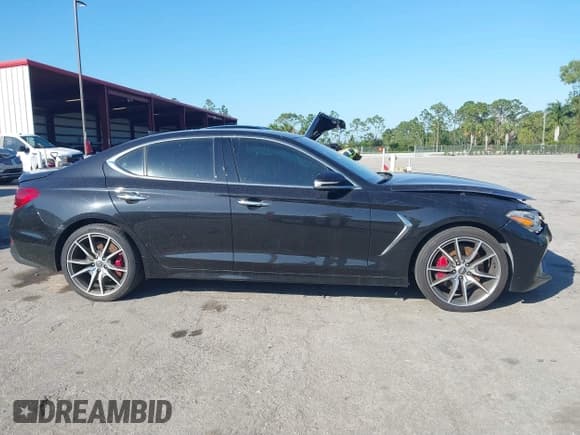 ✅ 2019 Genesis G70 Sport • VIN: KMTG24LA4KU016333 • Lot: 41536018. Listed on IAAI with 70,587 mi. Free auction sales archive from the USA and detailed vehicle history report at DreamBid. Image 14.