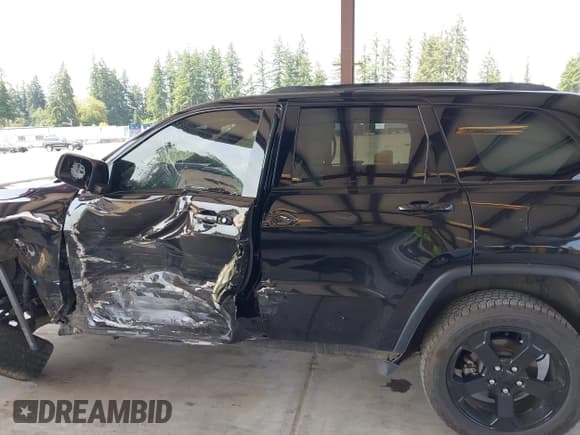 ✅ 2019 Jeep Grand Cherokee Upland • VIN: 1C4RJFAGXKC533980 • Lot: 42575049. Listed on IAAI with 78,100 mi. Free auction sales archive from the USA and detailed vehicle history report at DreamBid. Image 14.