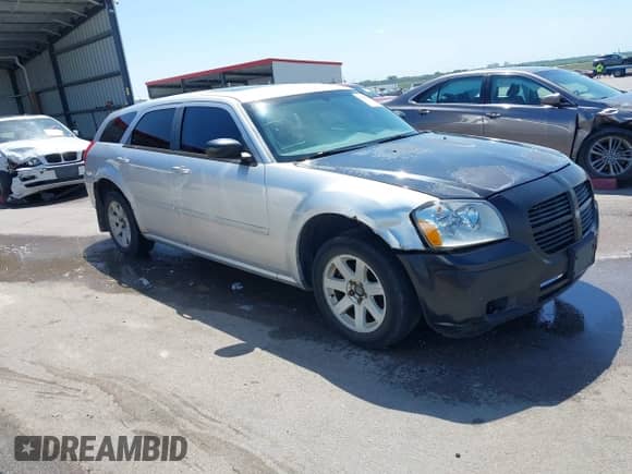 2005 Dodge Magnum SE с VIN 2D4FV48V65H531888, выставлен на аукционе IAAI как лот 42845886 с пробегом 262 724 миль миль и . История ставок и продаж доступна на DreamBid. Изображение 1.