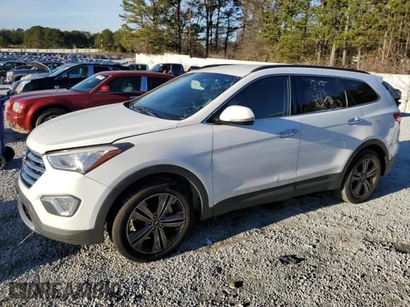 ✅ 2015 Hyundai Santa Fe Limited • VIN: KM8SN4HF6FU093355 • Лот: 89155825. Опубликован ранее на Copart с пробегом 137 390 миль. Бесплатный доступ к архиву аукционных продаж из США и подробный отчёт об истории автомобиля на DreamBid. Изображение 1.