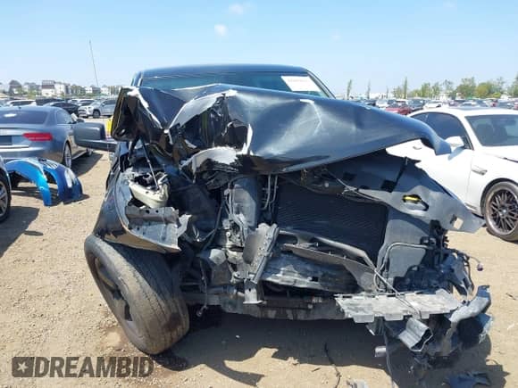 2018 Ram 1500 Tradesman z VIN 1C6RR6FTXJS100752, wystawiony jako IAAI lot #42283635 z przebiegiem 91 347 mil mil oraz . Historia ofert i sprzedaży dostępna na DreamBid. Obrazek 6.