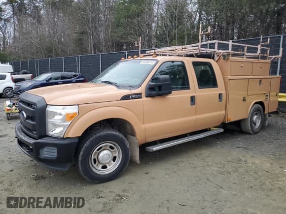 ✅ 2011 Ford F-350 • VIN: 1FD8W3E68BEB48348 • Лот: 85486314. Опубликован ранее на Copart с пробегом 267 731 миль. Бесплатный доступ к архиву аукционных продаж из США и подробный отчёт об истории автомобиля на DreamBid. Изображение 1.