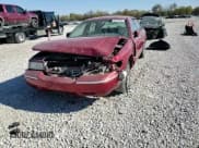 ✅ 2000 Mercury Grand Marquis GS • VIN: 2MEFM74W6YX689107 • Lot: 82719615. Wystawiony na Copart z przebiegiem 85 497 mil. Bezpłatny archiwum sprzedaży aukcyjnych z USA i szczegółowy raport historii pojazdu na DreamBid. Zdjęcie 13.