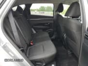 ✅ 2022 Hyundai Tucson Preferred • VIN: KM8JBCAE9NU034203 • Lot: 57416555. Wystawiony na Copart z przebiegiem 54 609 mil. Bezpłatny archiwum sprzedaży aukcyjnych z USA i szczegółowy raport historii pojazdu na DreamBid. Zdjęcie 11.