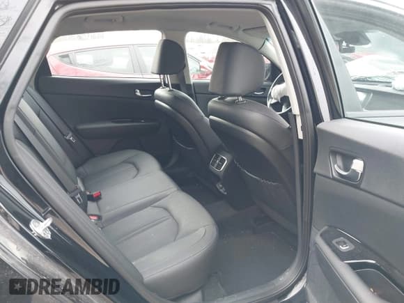 ✅ 2020 Kia Optima EX • VIN: KNAGU4LE3L5037226 • Лот: 40846019. Опубликован ранее на IAAI с пробегом 56 378 миль. Бесплатный доступ к архиву аукционных продаж из США и подробный отчёт об истории автомобиля на DreamBid. Изображение 8.