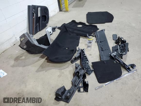 ✅ 2014 Lexus GS 350 • VIN: JTHCE1BL1E5025252 • Lot: 52190315. Listed on Copart with 150,853 mi. Free auction sales archive from the USA and detailed vehicle history report at DreamBid. Image 12.