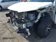 ✅ 2019 Toyota Highlander LE • VIN: 5TDZZRFH8KS345811 • Lot: 43506839. Listed on IAAI with 81,827 mi. Free auction sales archive from the USA and detailed vehicle history report at DreamBid. Image 6.