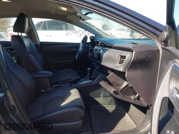 ✅ 2015 Toyota Corolla S Plus • VIN: 2T1BURHE1FC391627 • Lot: 43644126. Listed on IAAI with 179,816 mi. Free auction sales archive from the USA and detailed vehicle history report at DreamBid. Image 5.