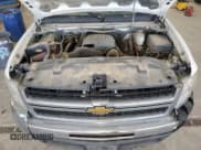 ✅ 2007 Chevrolet Silverado 2500HD 1LT • VIN: 1GCHK24K07E511824 • Lot: 85600565. Wystawiony na Copart z przebiegiem 128 908 mil. Bezpłatny archiwum sprzedaży aukcyjnych z USA i szczegółowy raport historii pojazdu na DreamBid. Zdjęcie 11.