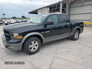 2009 Dodge 1500 TRX z VIN 1D3HB13T09J518231, wystawiony jako Copart lot #65329955 z przebiegiem 143 857 mil mil oraz Szkoda całkowita • Salvage title. Historia ofert i sprzedaży dostępna na DreamBid. Obrazek 1.