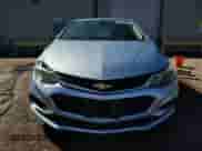 ✅ 2017 Chevrolet Cruze LT • VIN: 1G1BE5SM0H7175884 • Lot: 81606565. Listed on Copart with 189,402 mi miles. Access the free auction sales archive from the USA and view a detailed vehicle history report at DreamBid. Image 5.