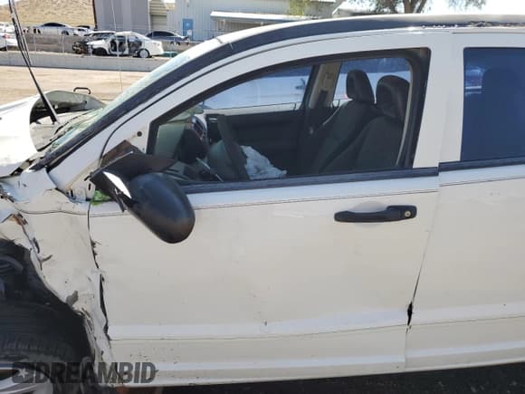 ✅ 2008 Dodge Caliber SE • VIN: 1B3HB28B78D757837 • Лот: 69117744. Опубликован ранее на Copart с пробегом Не указан. Бесплатный доступ к архиву аукционных продаж из США и подробный отчёт об истории автомобиля на DreamBid. Изображение 7.