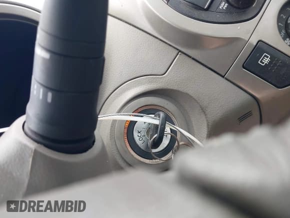 ✅ 2003 Nissan Altima SE • VIN: 1N4BL11D83C112464 • Лот: 43040735. Опубликован ранее на IAAI с пробегом 232 943 миль. Бесплатный доступ к архиву аукционных продаж из США и подробный отчёт об истории автомобиля на DreamBid. Изображение 11.