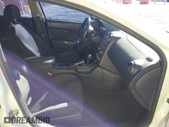 ✅ 2008 Pontiac G6 GT • VIN: 1G2ZH57N284169556 • Лот: 43582757. Опубликован ранее на IAAI с пробегом 111 658 миль. Бесплатный доступ к архиву аукционных продаж из США и подробный отчёт об истории автомобиля на DreamBid. Изображение 5.