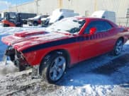 ✅ 2010 Dodge Challenger R/T Classic • VIN: 2B3CJ5DT7AH103121 • Lot: 41298456. Wystawiony na IAAI z przebiegiem 147 685 mil. Bezpłatny archiwum sprzedaży aukcyjnych z USA i szczegółowy raport historii pojazdu na DreamBid. Zdjęcie 2.