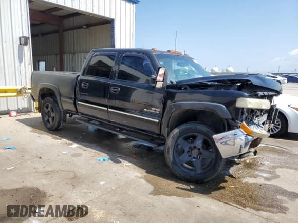 ✅ 2002 Chevrolet Silverado 2500HD LS • VIN: 1GCHK23102F182568 • Lot: 71719394. Listed on Copart with Not provided. Free auction sales archive from the USA and detailed vehicle history report at DreamBid. Image 4.