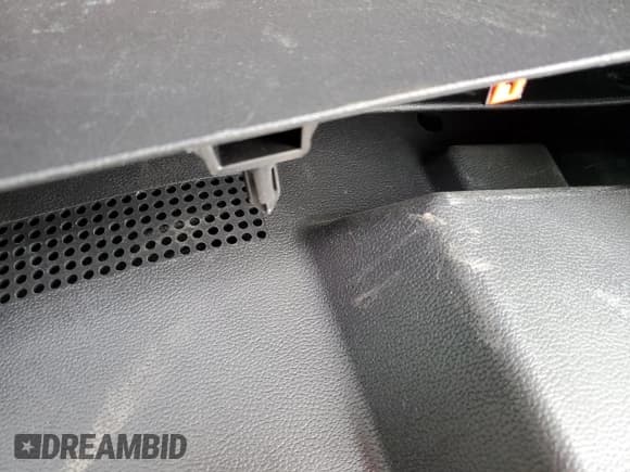 ✅ 2021 Ford Police Interceptor Utility • VIN: 1FM5K8AB0MGC25056 • Lot: 53846705. Wystawiony na Copart z przebiegiem 54 099 mil. Bezpłatny archiwum sprzedaży aukcyjnych z USA i szczegółowy raport historii pojazdu na DreamBid. Zdjęcie 13.