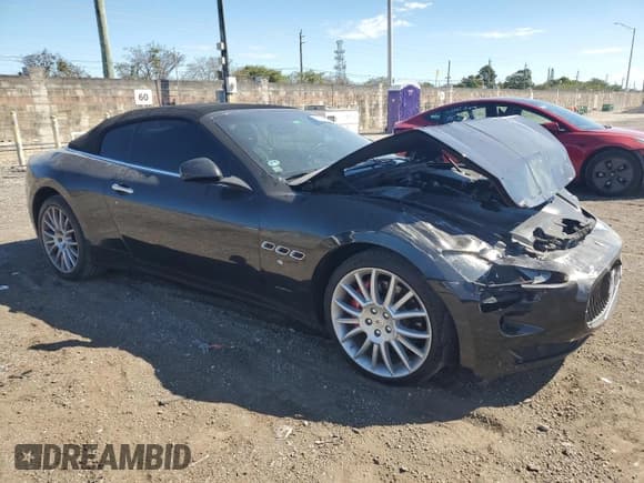 ✅ 2011 Maserati GranTurismo • VIN: ZAM45KMA7B0058588 • Лот: 47044555. Опубликован ранее на Copart с пробегом 53 051 миль. Бесплатный доступ к архиву аукционных продаж из США и подробный отчёт об истории автомобиля на DreamBid. Изображение 4.