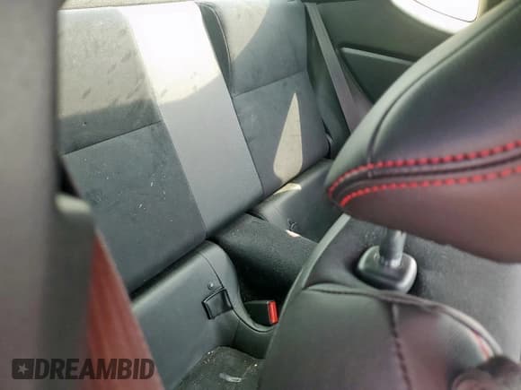 ✅ 2020 Subaru BRZ Limited • VIN: JF1ZCAC14L8700091 • Lot: 57690335. Wystawiony na Copart z przebiegiem 50 010 mil. Bezpłatny archiwum sprzedaży aukcyjnych z USA i szczegółowy raport historii pojazdu na DreamBid. Zdjęcie 10.