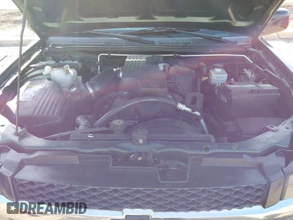 ✅ 2004 Chevrolet Colorado Z85 • VIN: 1GCCS198148182787 • Lot: 42483702. Listed on IAAI with 104,715 mi. Free auction sales archive from the USA and detailed vehicle history report at DreamBid. Image 10.