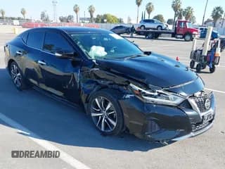 ✅ 2019 Nissan Maxima SV • VIN: 1N4AA6AV0KC369785 • Lot: 43504495. Listed on IAAI with 74,007 mi. Free auction sales archive from the USA and detailed vehicle history report at DreamBid. Image 1.