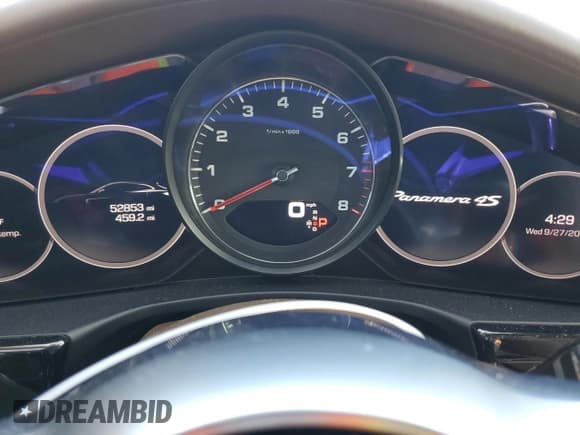 ✅ 2018 Porsche Panamera • VIN: WP0CB2A76JL191079 • Lot: 70147473. Listed on Copart with 52,853 mi. Free auction sales archive from the USA and detailed vehicle history report at DreamBid. Image 9.