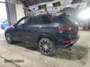 ✅ 2016 Porsche Cayenne Turbo • VIN: WP1AC2A2XGLA86089 • Lot: 88447515. Wystawiony na Copart z przebiegiem Nie podano. Bezpłatny archiwum sprzedaży aukcyjnych z USA i szczegółowy raport historii pojazdu na DreamBid. Zdjęcie 2.
