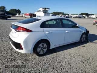 ✅ 2017 Hyundai Ioniq Blue • VIN: KMHC65LC9HU032329 • Лот: 76715944. Размещён на Copart с пробегом 56 286 миль миль. Получите бесплатный доступ к архиву аукционных продаж из США и посмотрите подробный отчёт об истории автомобиля на DreamBid. Изображение 3.