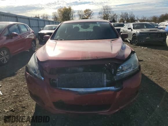 2014 Chevrolet Malibu LT z VIN 1G11C5SL4EF145751, wystawiony jako Copart lot #90912765 z przebiegiem 170 668 mil mil oraz Czysty tytuł • Clean title. Historia ofert i sprzedaży dostępna na DreamBid. Obrazek 5.