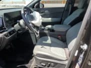 ✅ 2024 Kia Sportage X-Line • VIN: KNDPYDDH2R7143423 • Lot: 70113365. Wystawiony na Copart z przebiegiem 41 303 mil. Bezpłatny archiwum sprzedaży aukcyjnych z USA i szczegółowy raport historii pojazdu na DreamBid. Zdjęcie 7.