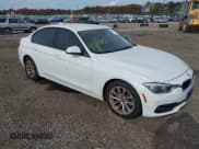 ✅ 2018 BMW 3 Series 320i xDrive • VIN: WBA8E5G55JNU46388 • Лот: 43644374. Опубликован ранее на IAAI с пробегом 19 000 миль. Бесплатный доступ к архиву аукционных продаж из США и подробный отчёт об истории автомобиля на DreamBid. Изображение 1.