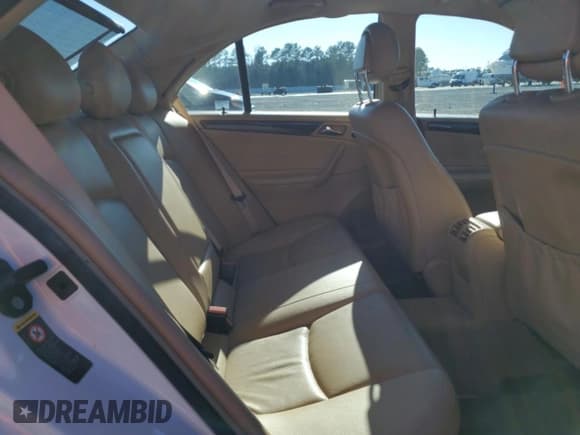 ✅ 2001 Mercedes-Benz C 230/260/280/320 • VIN: WDBRF61J51F116503 • Lot: 89135335. Listed on Copart with 132,412 mi. Free auction sales archive from the USA and detailed vehicle history report at DreamBid. Image 10.